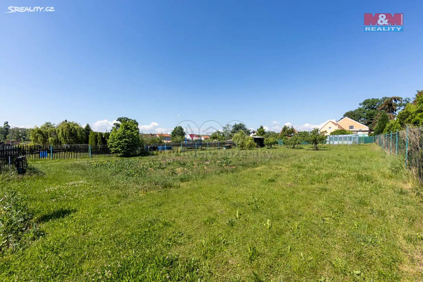 Prodej  stavebního pozemku 781 m², Březno, okres Chomutov