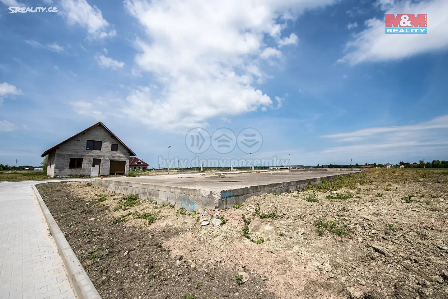 Prodej  stavebního pozemku 1 625 m², Osvobození, České Meziříčí