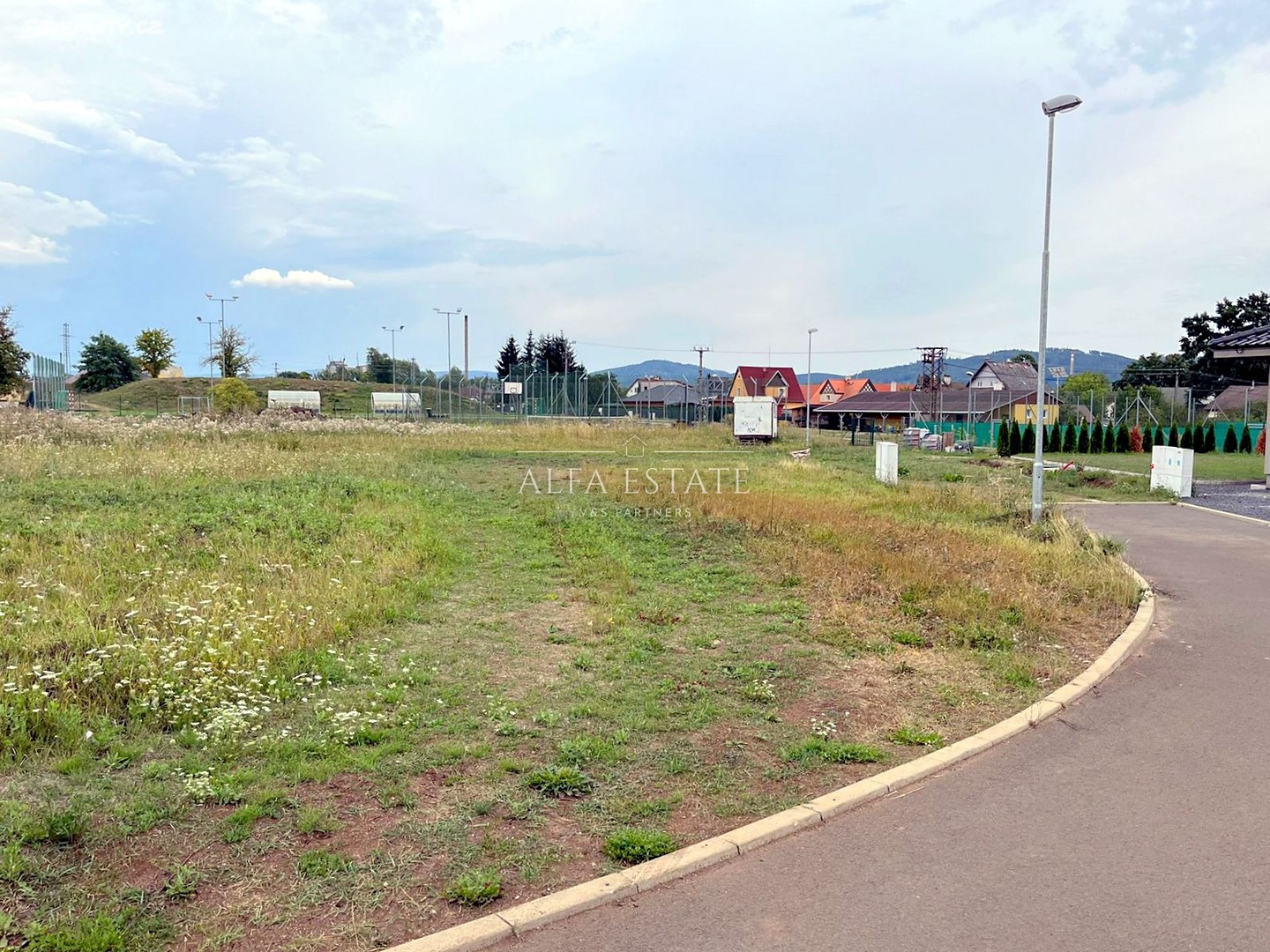 Prodej  stavebního pozemku 975 m², Otovice, okres Karlovy Vary