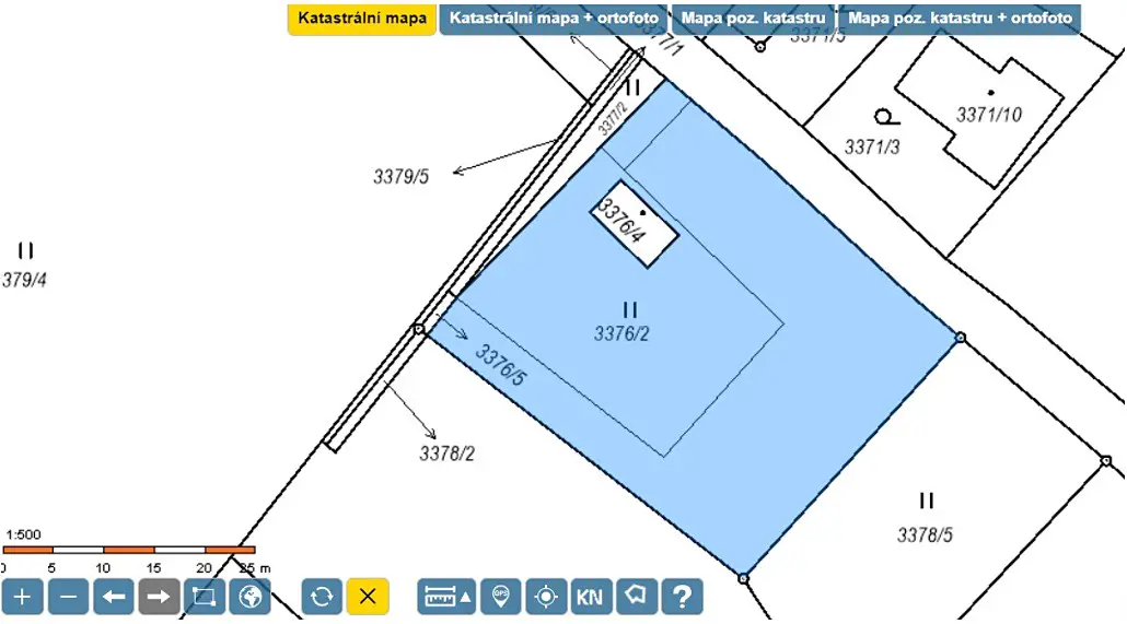 Prodej  stavebního pozemku 1 476 m², Vinice, Vysoké Mýto - Choceňské Předměstí