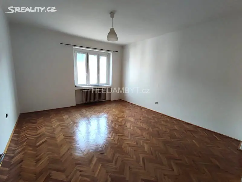 Pronájem bytu 1+1 60 m², Radlická, Praha 5
