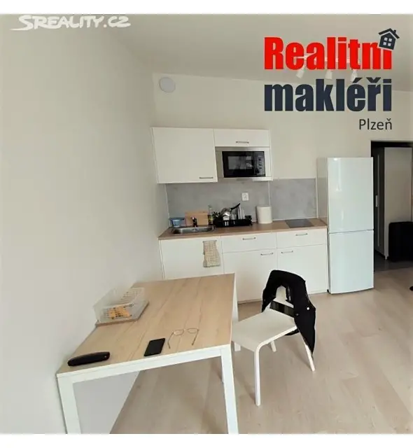 Pronájem bytu 1+kk 29 m², Plzeň - Jižní Předměstí, okres Plzeň-město