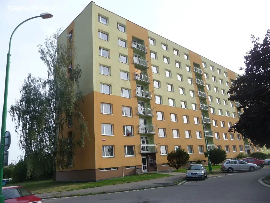 Pronájem bytu 2+1 65 m², Josefa Šímy, Jaroměř - Pražské Předměstí