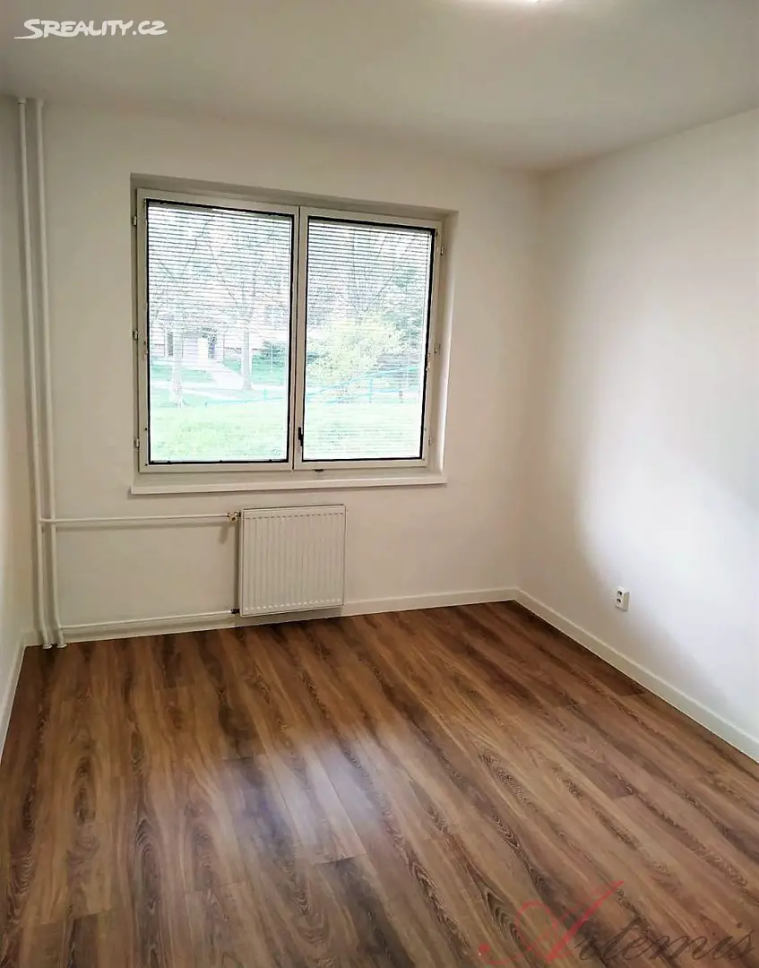 Pronájem bytu 2+1 52 m², Horní, Ostrava - Bělský Les