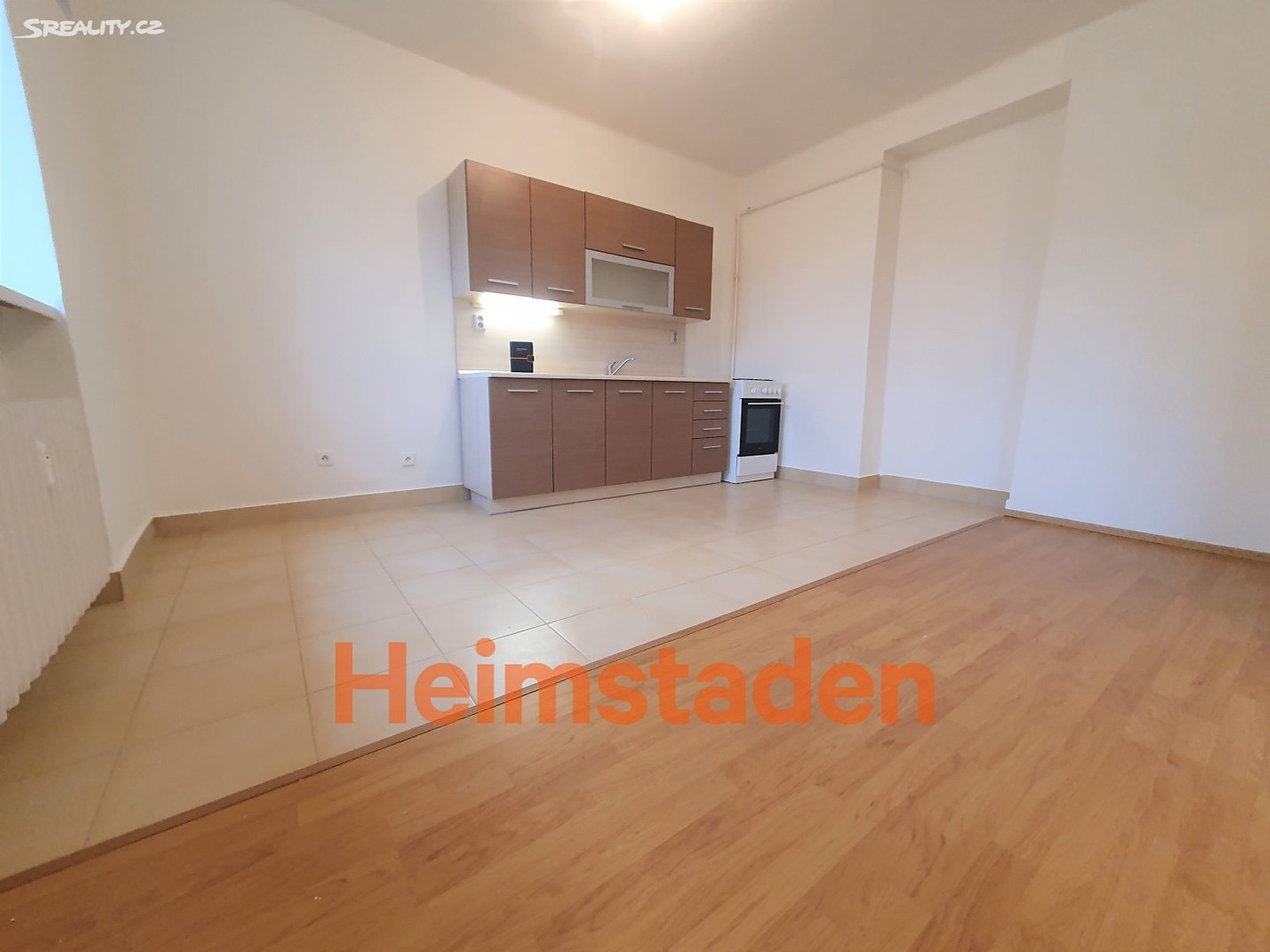 Pronájem bytu 2+kk 41 m², náměstí Vítězslava Nováka, Ostrava - Poruba