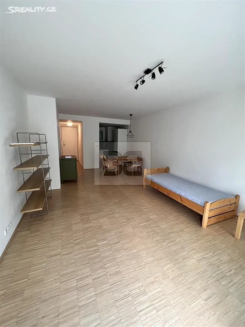 Pronájem bytu 2+kk 70 m², Na Srážku, Praha 4 - Modřany