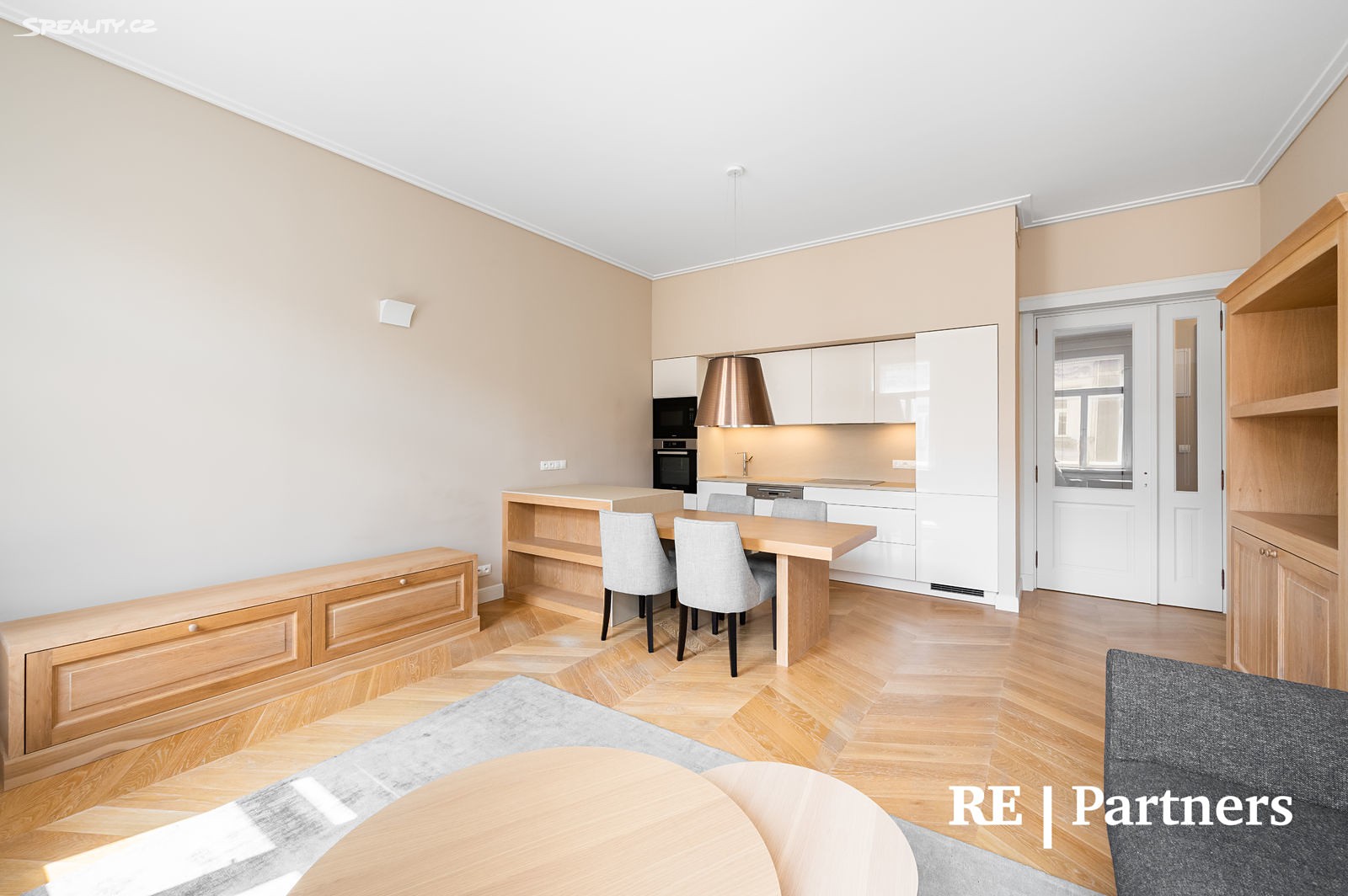 Pronájem bytu 2+kk 60 m², Rumunská, Praha 2 - Nové Město