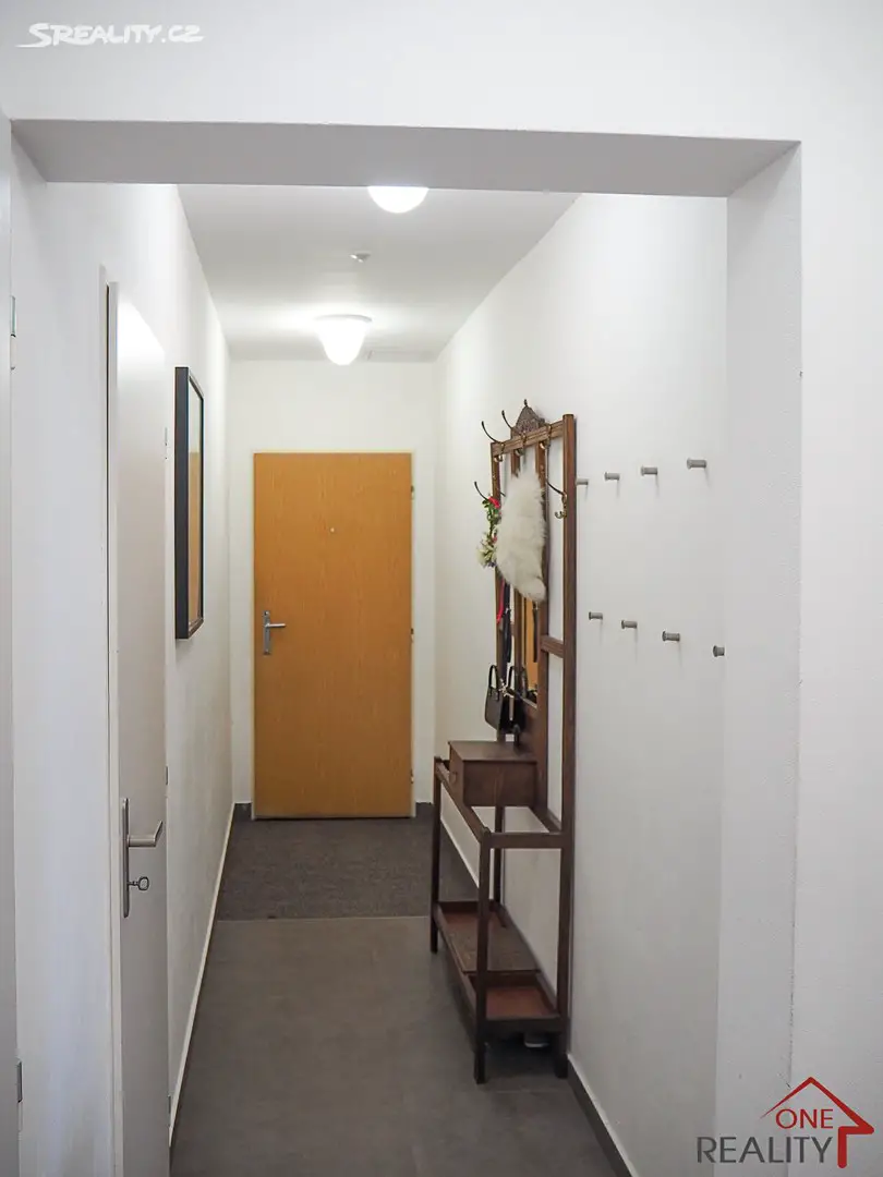 Pronájem bytu 2+kk 69 m², Bramboříková, Praha 10 - Záběhlice