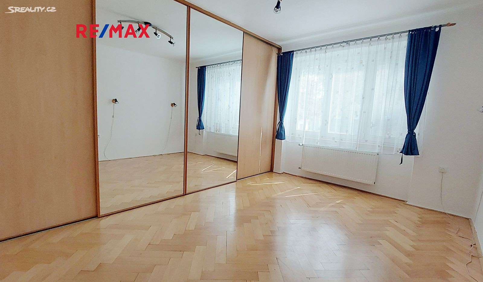 Pronájem bytu 3+1 58 m², Benešova, Kolín - Kolín II