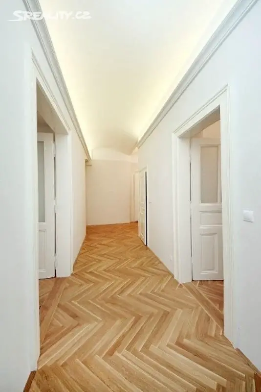 Pronájem bytu 3+1 108 m², Kořenského, Praha 5 - Smíchov