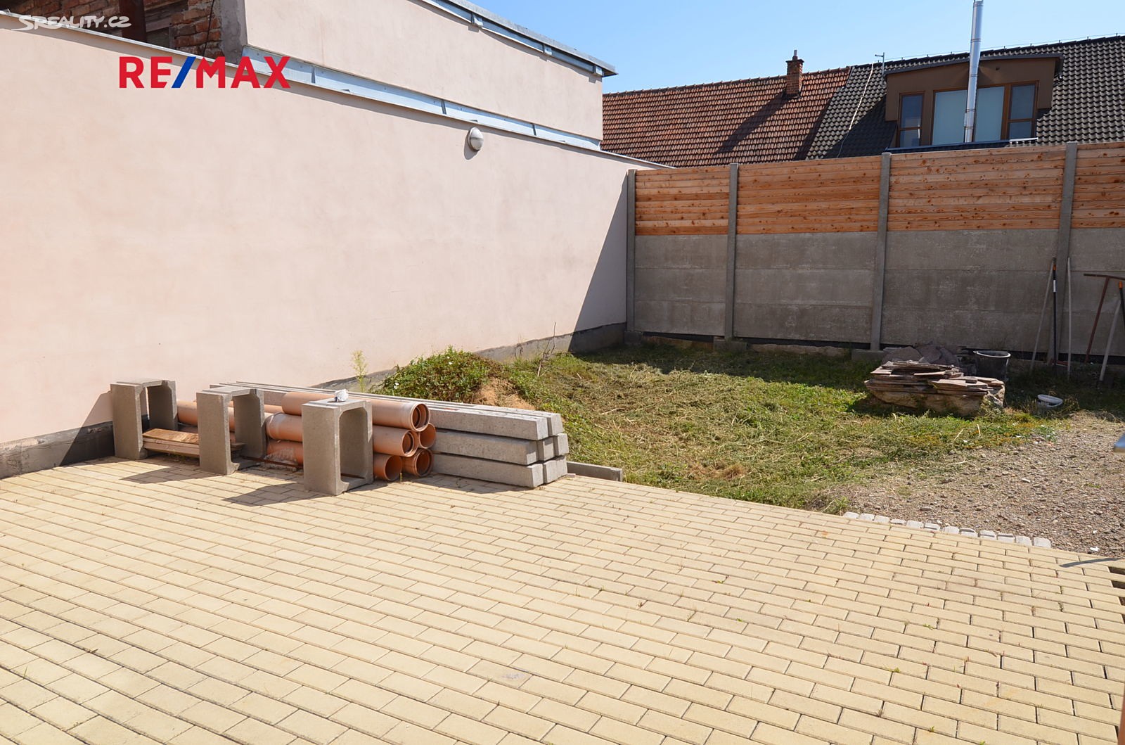 Pronájem  rodinného domu 28 m², pozemek 38 m², Na Návsi, Jiříkovice