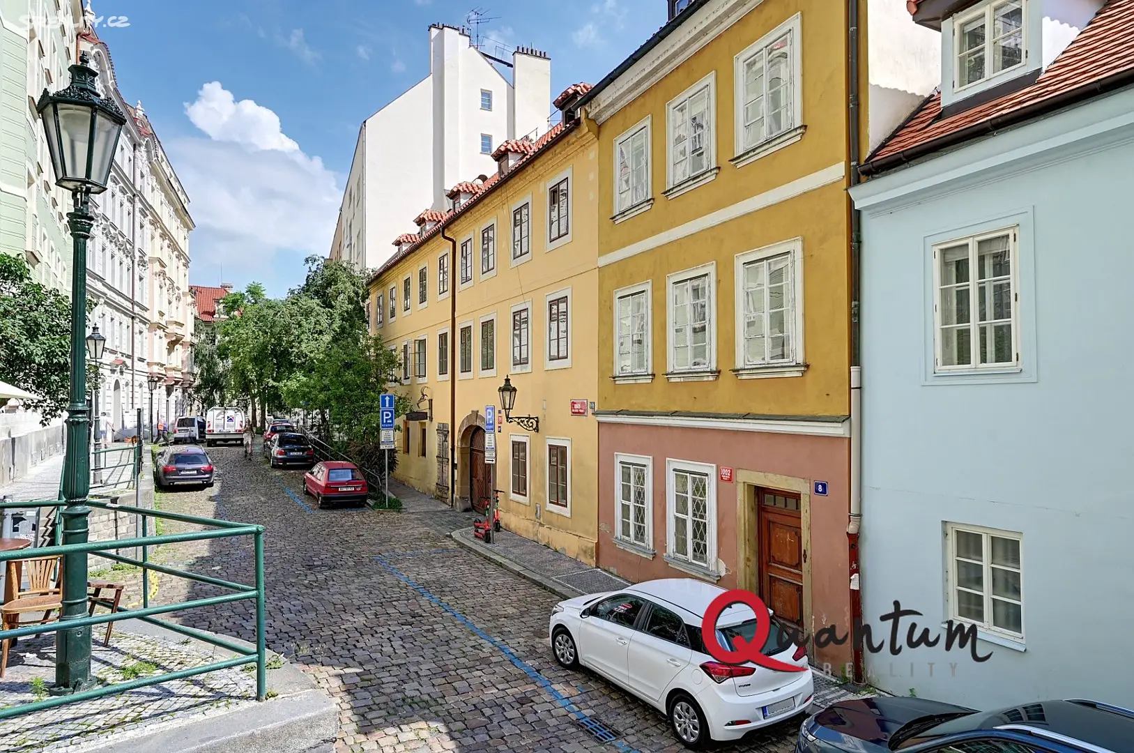 Pronájem  rodinného domu 300 m², pozemek 101 m², Kozí, Praha 1 - Staré Město