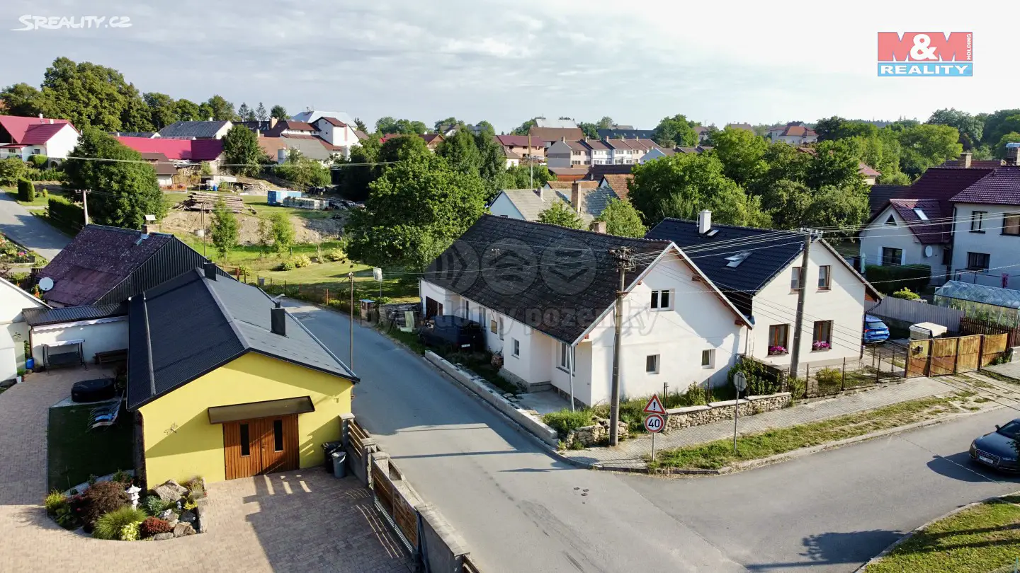 Prodej  rodinného domu 120 m², pozemek 256 m², Choustník, okres Tábor