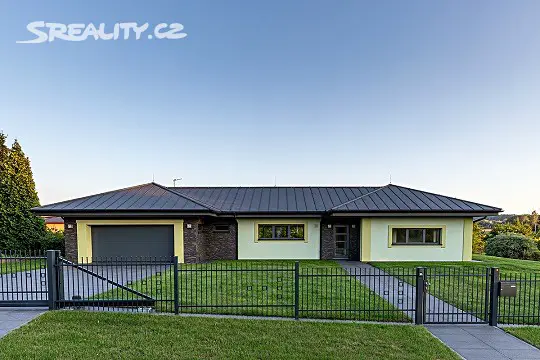 Prodej  rodinného domu 210 m², pozemek 1 950 m², Horní Suchá, okres Karviná