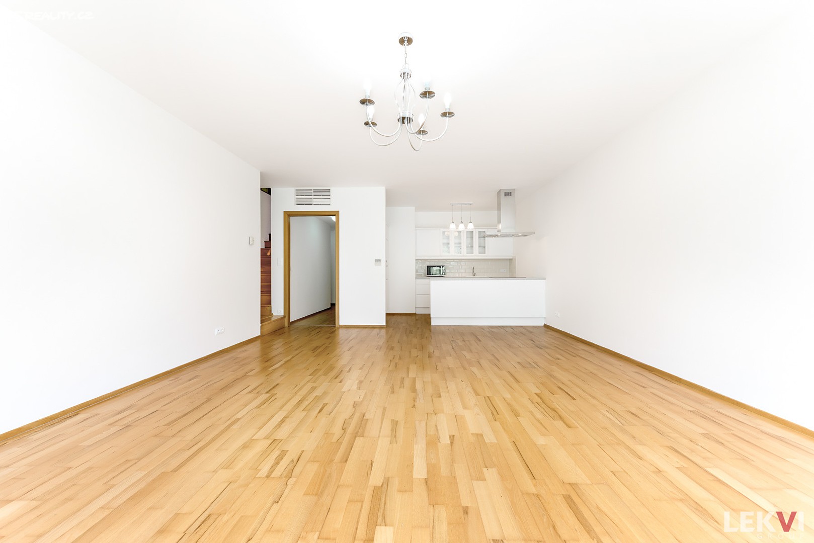 Prodej  rodinného domu 216 m², pozemek 30 m², Malešická, Praha 3 - Žižkov