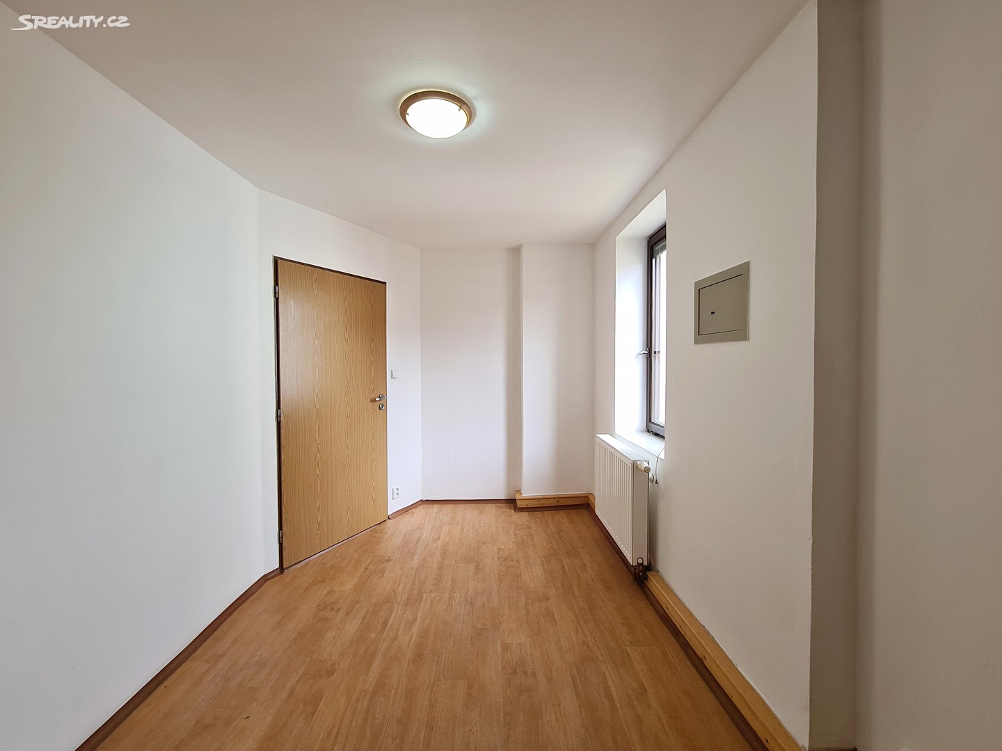 Pronájem bytu 2+1 63 m² (Podkrovní), Máchova, Jablonec nad Nisou