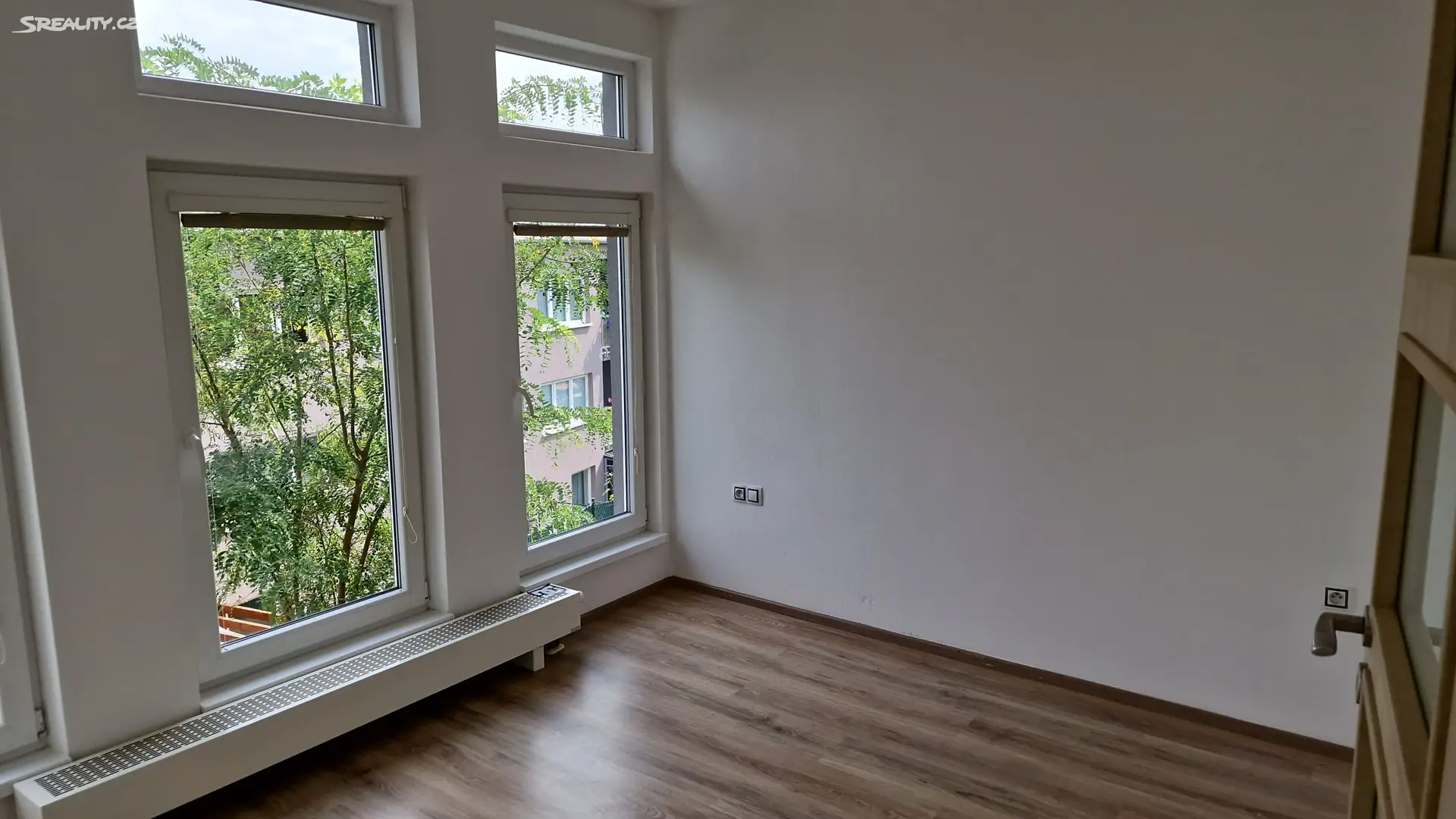 Pronájem bytu 2+kk 45 m² (Loft), Brněnská, Modřice