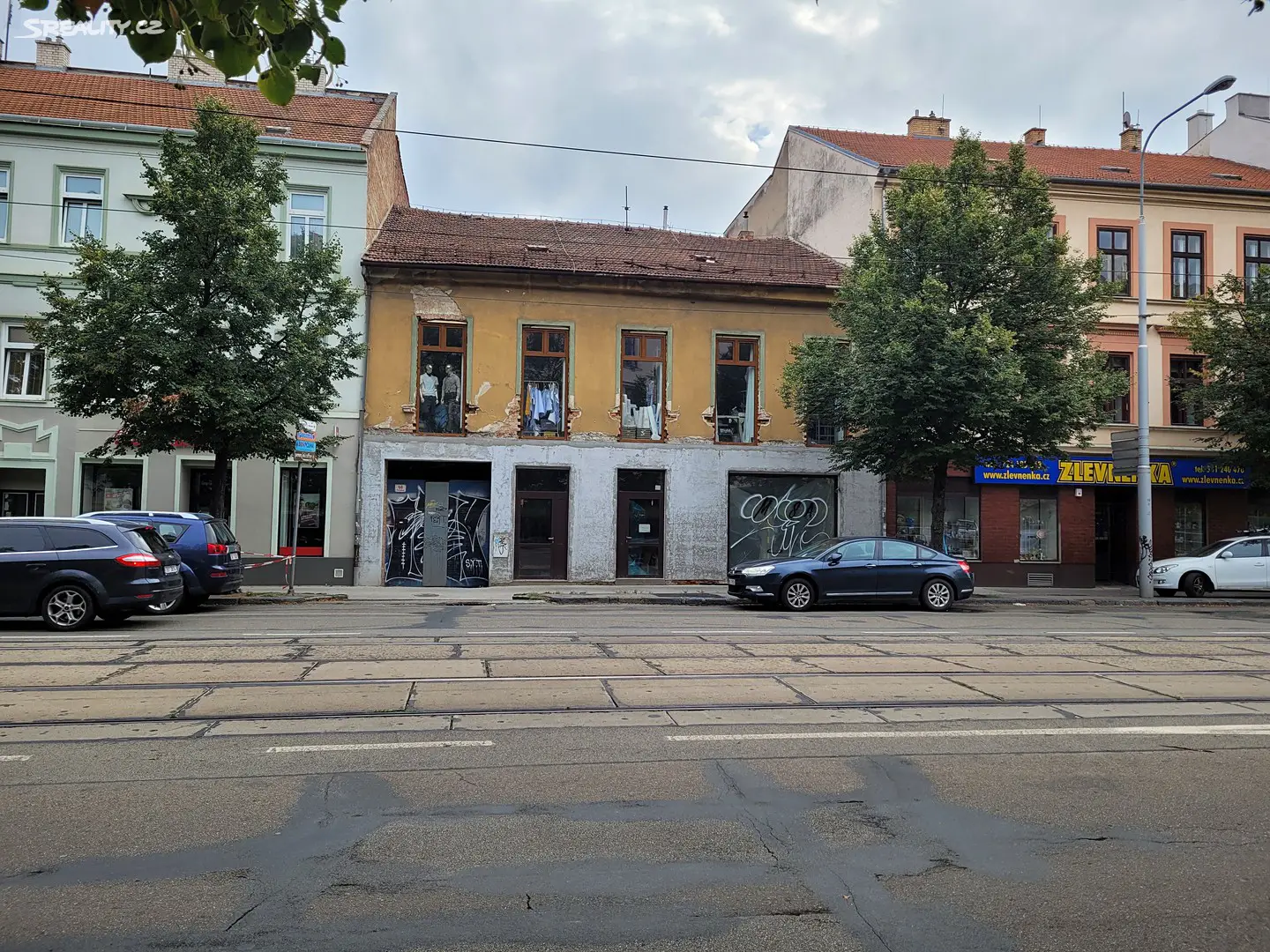 Prodej  vícegeneračního domu 200 m², pozemek 486 m², Štefánikova, Brno