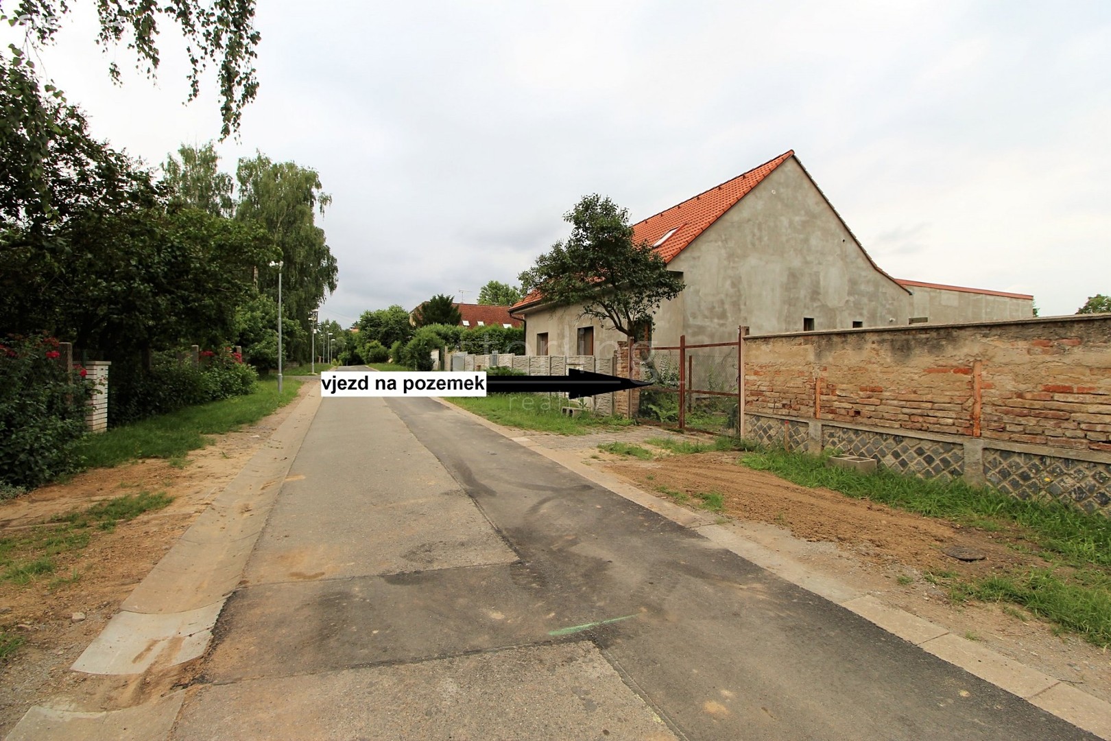 Prodej  stavebního pozemku 650 m², Čelákovice, okres Praha-východ