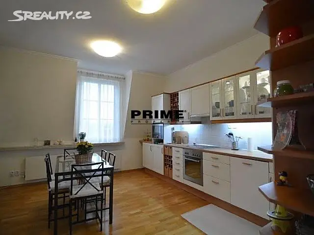 Pronájem bytu 4+1 198 m² (Mezonet), Na Míčánce, Praha 6 - Dejvice