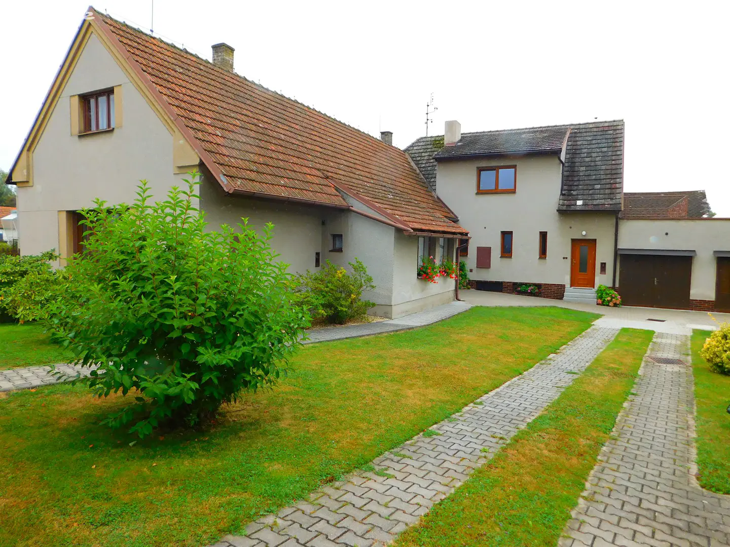 Prodej  rodinného domu 400 m², pozemek 1 353 m², Košice, okres Tábor