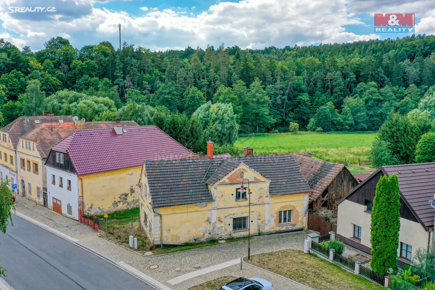 Prodej  rodinného domu 1 462 m², pozemek 1 281 m², Svojšín, okres Tachov