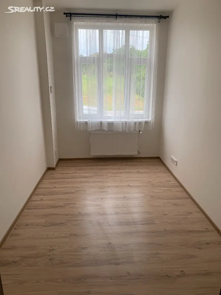 Pronájem bytu 3+kk 56 m², Mělnická, Benátky nad Jizerou - Benátky nad Jizerou III