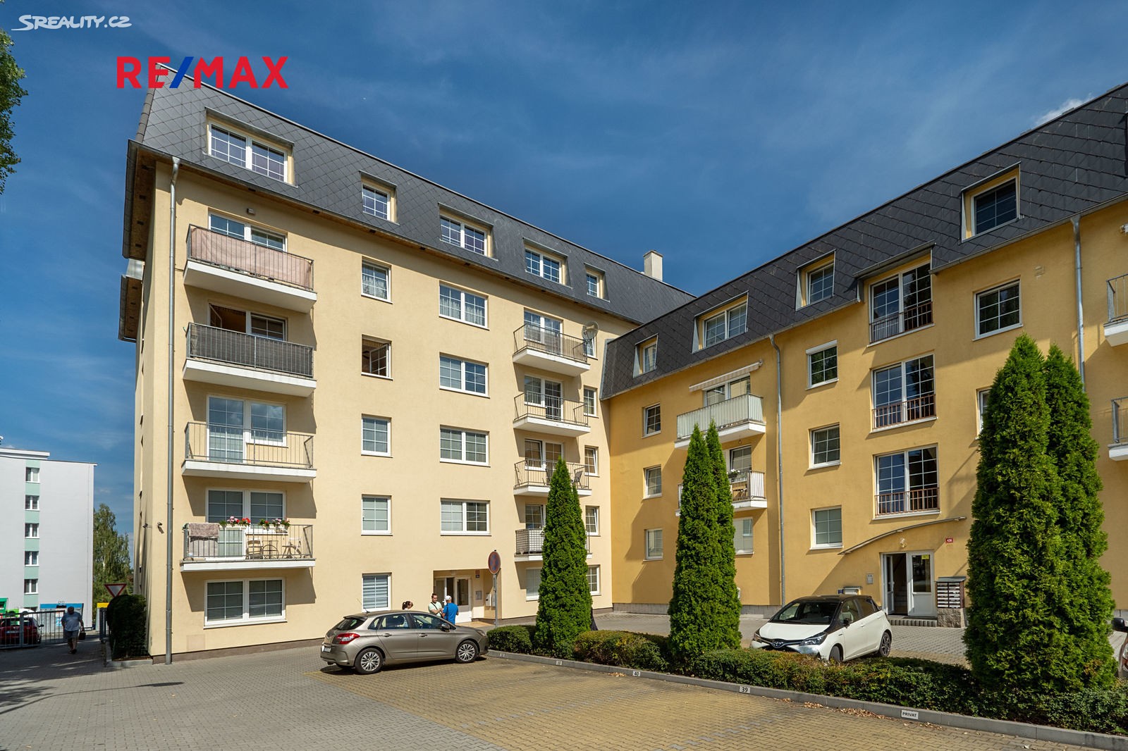 Prodej bytu 1+1 42 m², Studentská, Karlovy Vary - Doubí