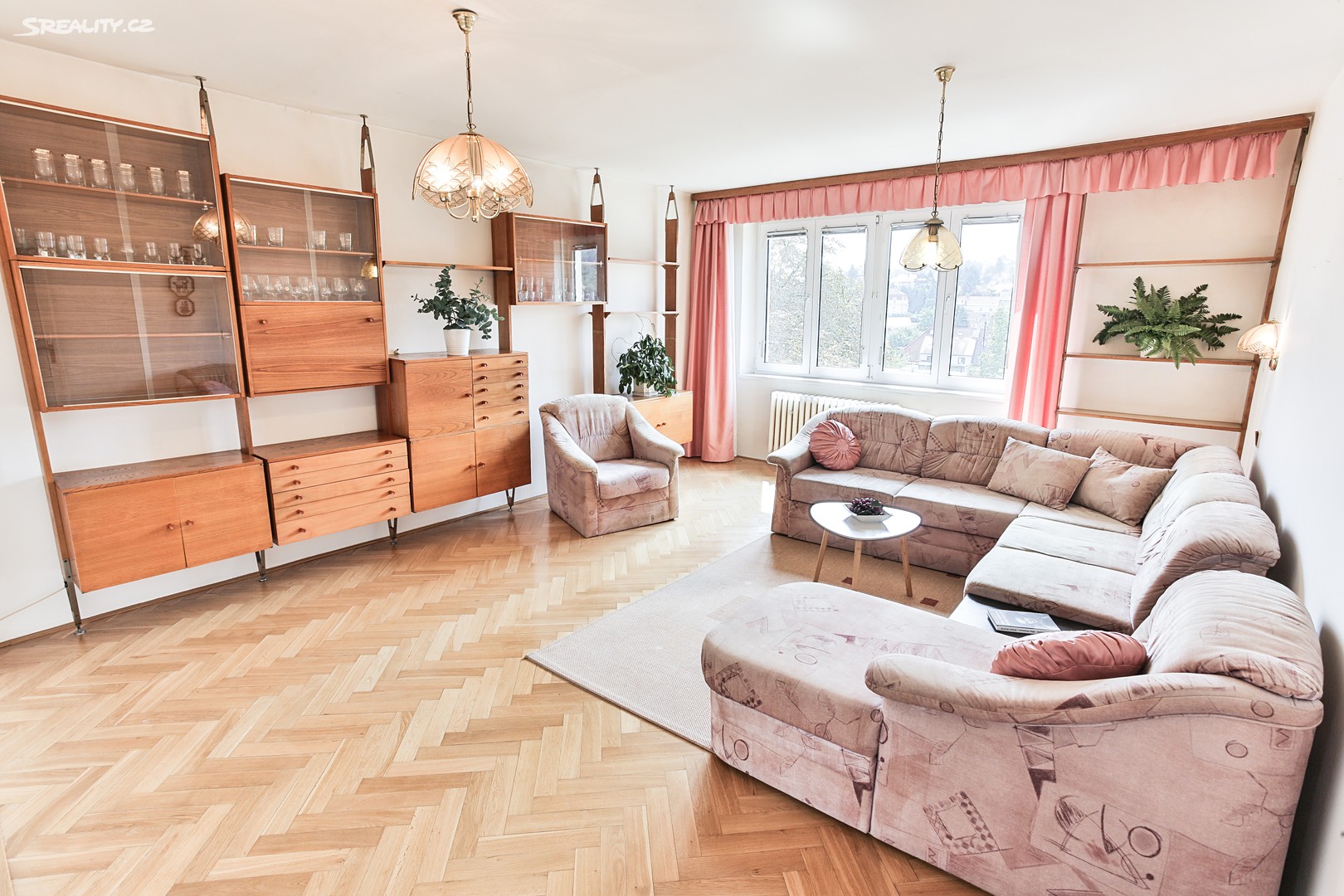 Prodej bytu 3+1 70 m², Praha 6 - Dejvice