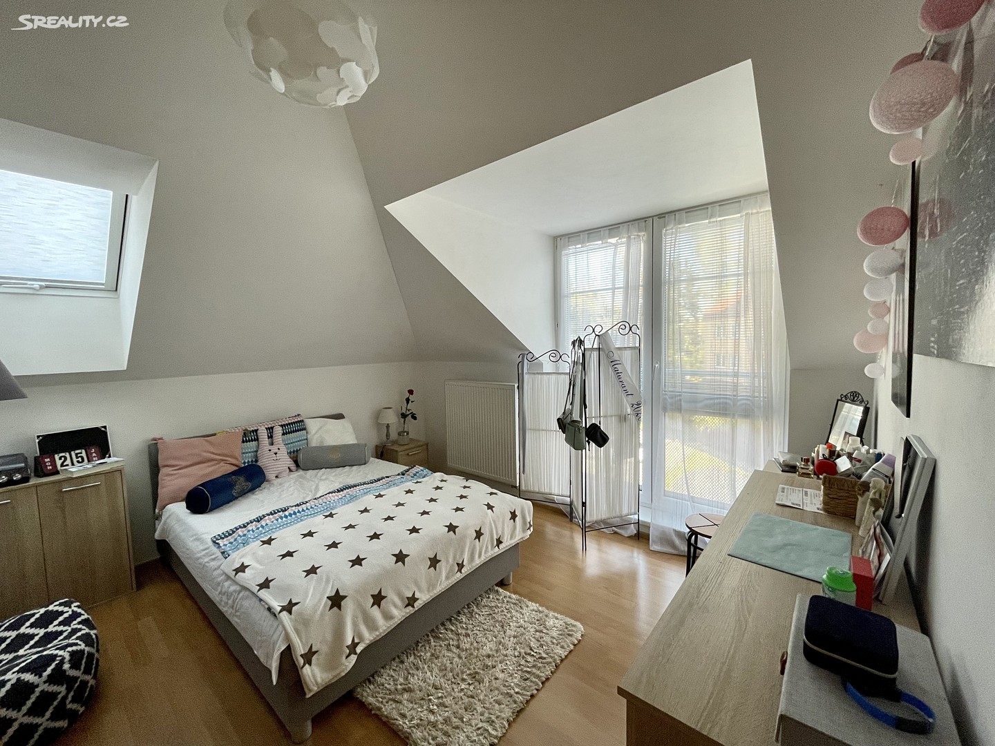 Prodej bytu 3+kk 80 m² (Podkrovní), Přezletice, okres Praha-východ