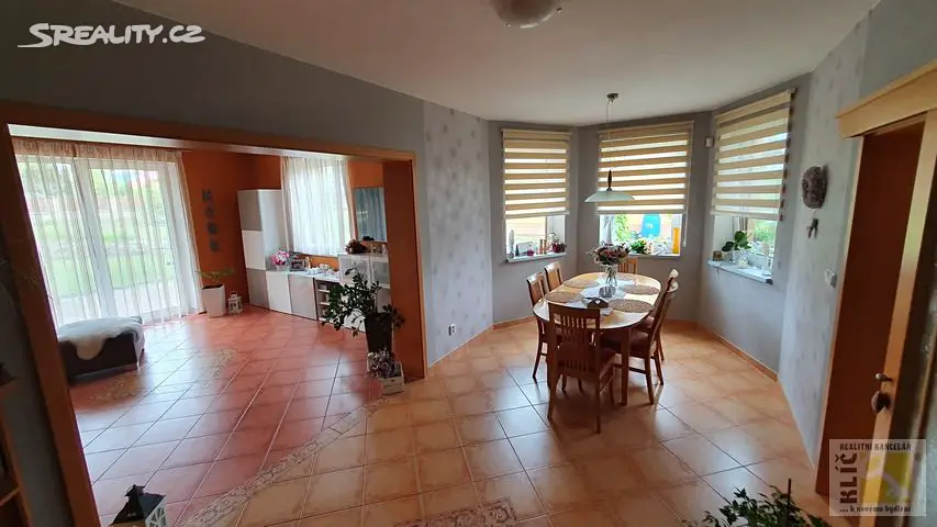 Prodej  rodinného domu 230 m², pozemek 851 m², Třasoňova, Kroměříž