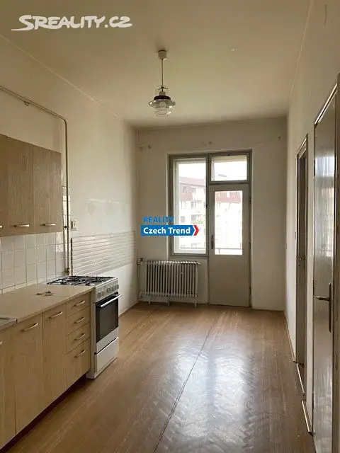 Pronájem bytu 2+1 80 m², Švermova, Olomouc