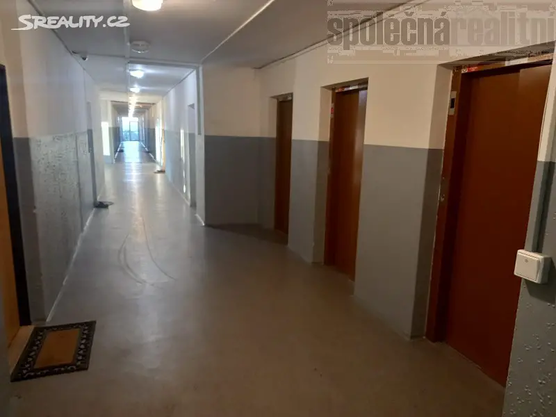Pronájem bytu 2+kk 39 m², Kojetická, Neratovice