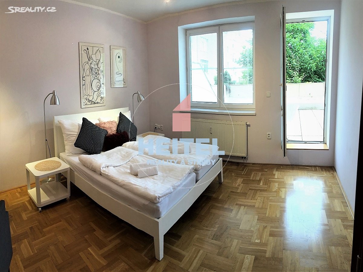 Pronájem bytu 2+kk 55 m², Hanáckého pluku, Olomouc