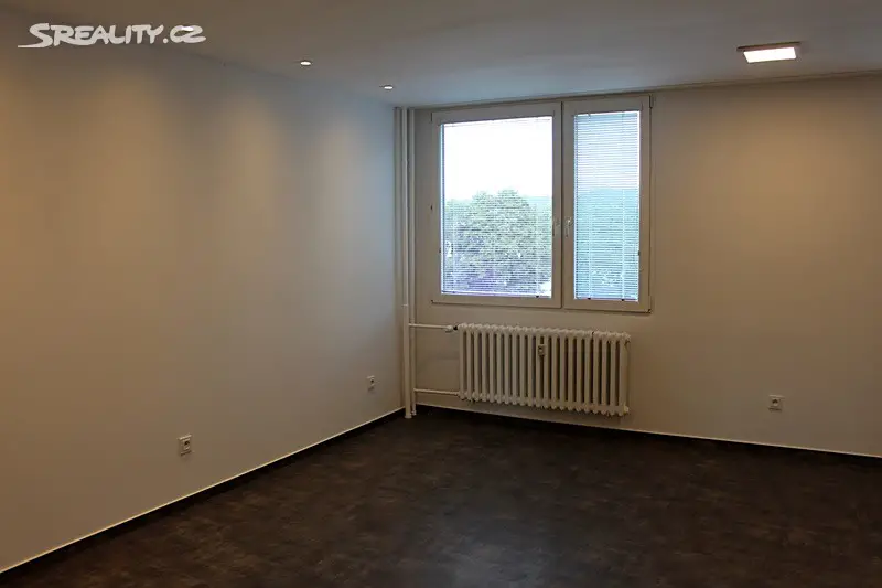 Pronájem bytu 3+kk 68 m², Mánesovo nábřeží, Náchod