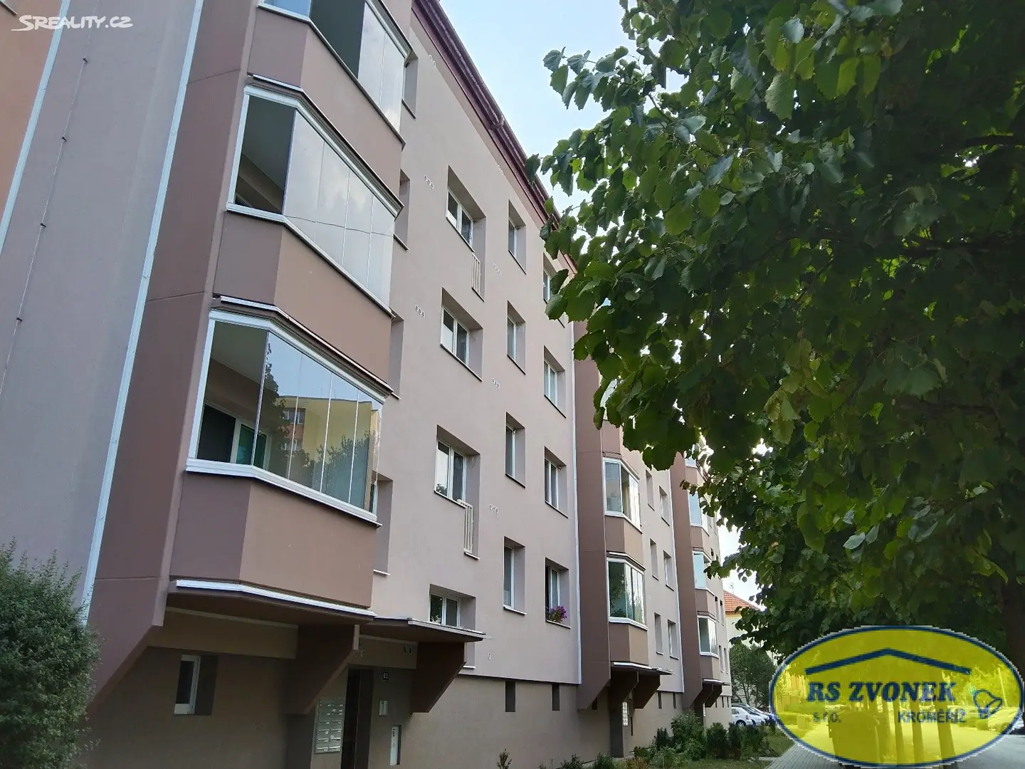 Prodej bytu 2+1 54 m², Moravská, Chropyně