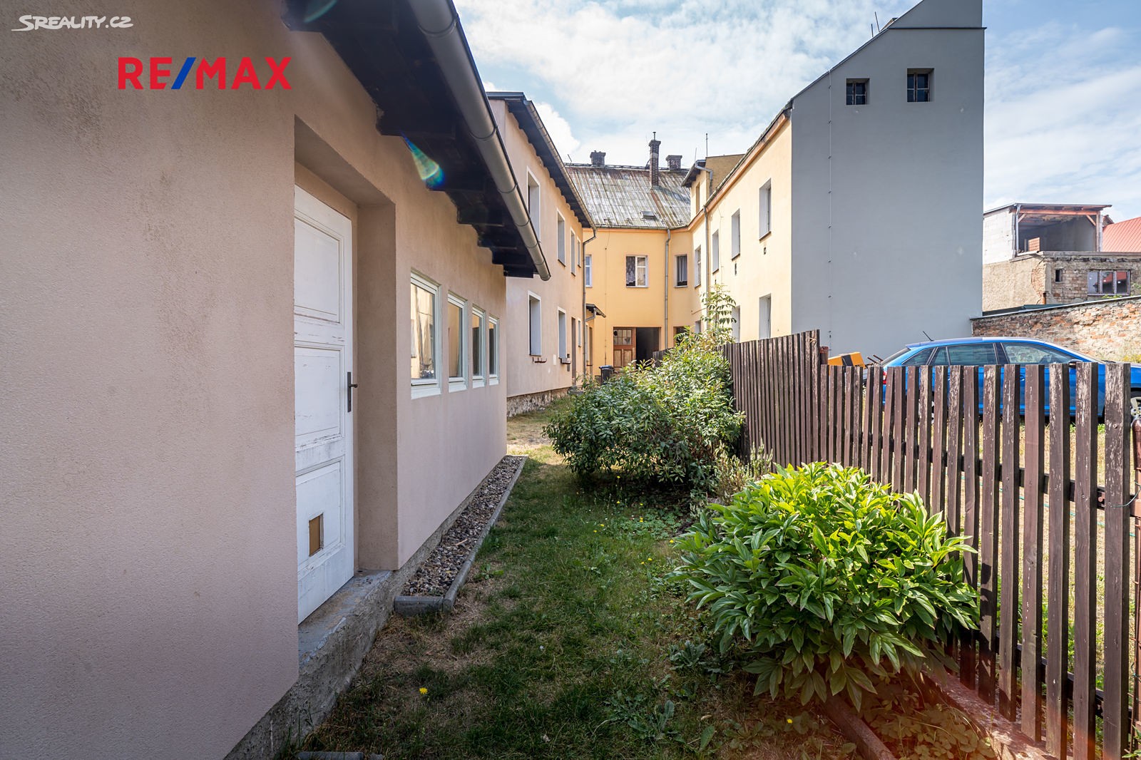 Prodej  rodinného domu 128 m², pozemek 50 m², Husovo náměstí, Chabařovice