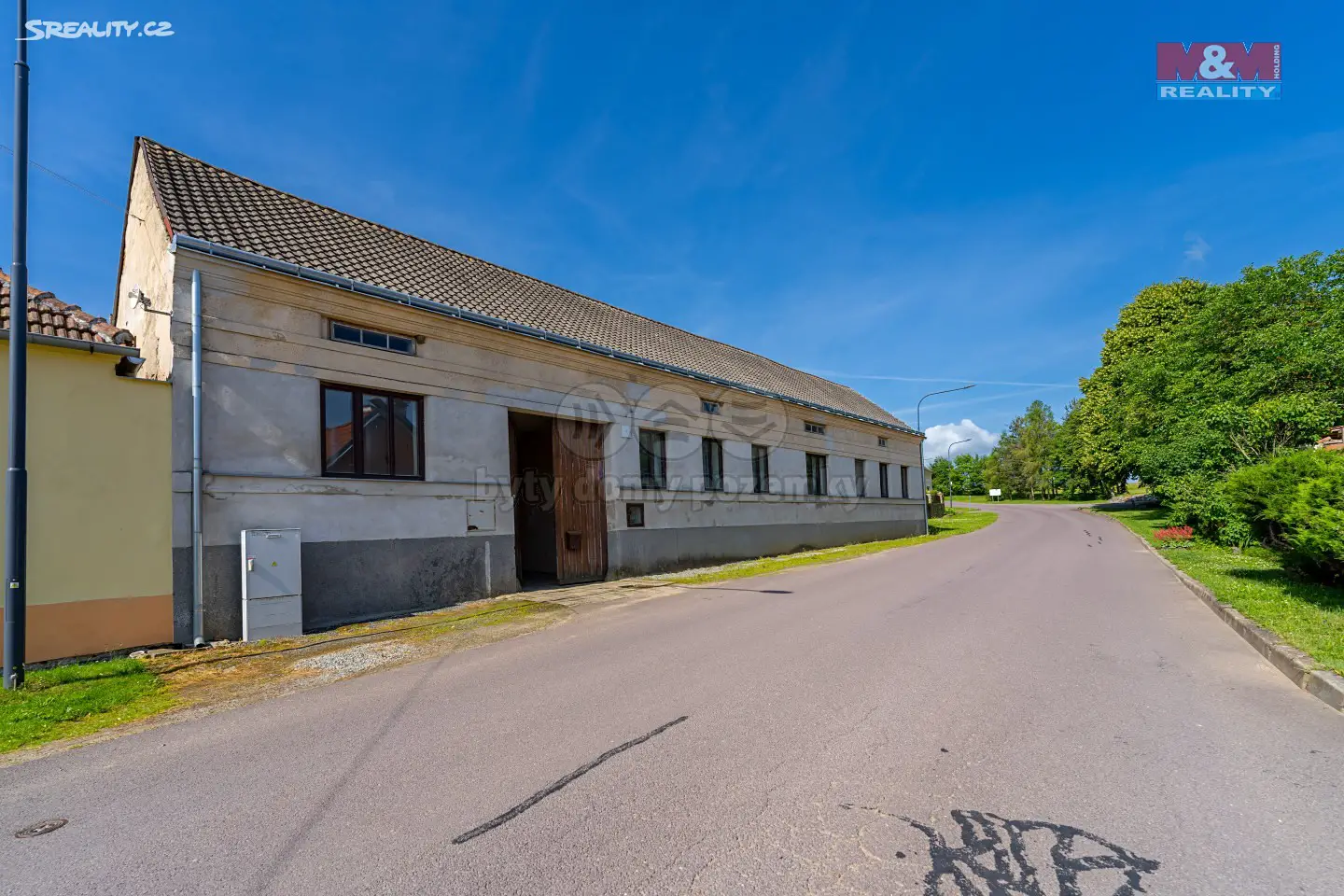 Prodej  rodinného domu 201 m², pozemek 1 024 m², Vratěnín, okres Znojmo