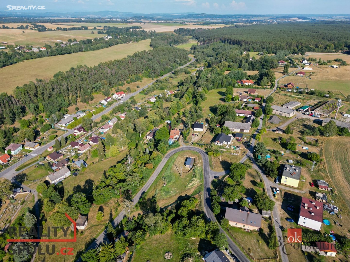 Prodej  stavebního pozemku 2 426 m², Dolní Krupá, okres Mladá Boleslav