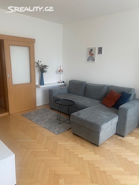 Pronájem bytu 2+1 58 m², Varšavské nám., Olomouc