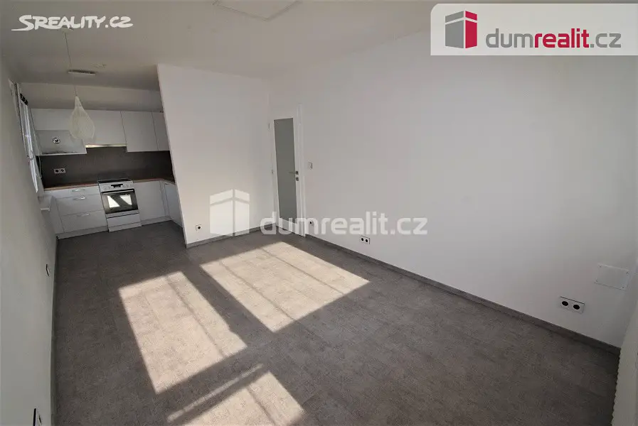 Pronájem bytu 2+kk 46 m², Dubrovnická, Praha 5 - Košíře