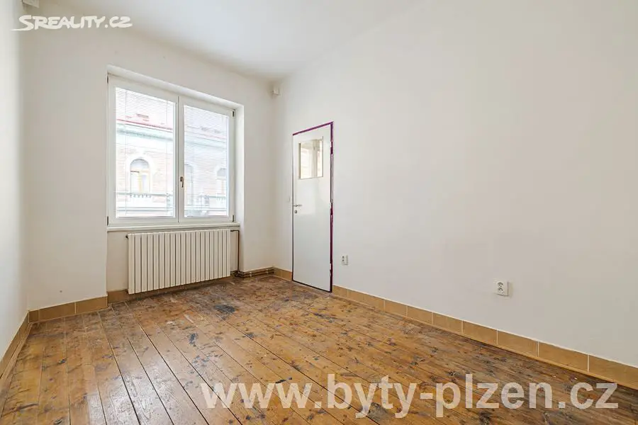 Pronájem bytu 3+1 80 m², Kardinála Berana, Plzeň - Jižní Předměstí