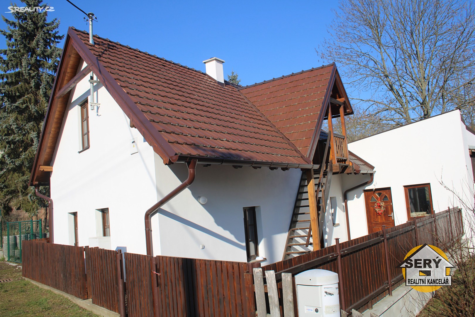 Prodej  rodinného domu 205 m², pozemek 901 m², Vysoká, okres Mělník