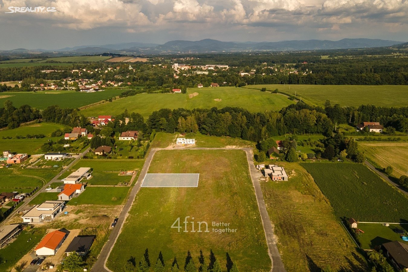 Prodej  stavebního pozemku 1 007 m², Horní Tošanovice, okres Frýdek-Místek
