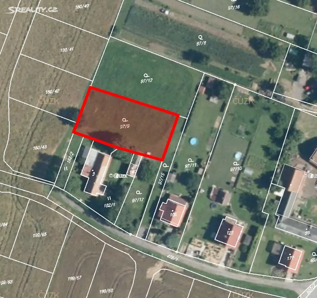 Prodej  stavebního pozemku 1 307 m², Stolany, okres Chrudim