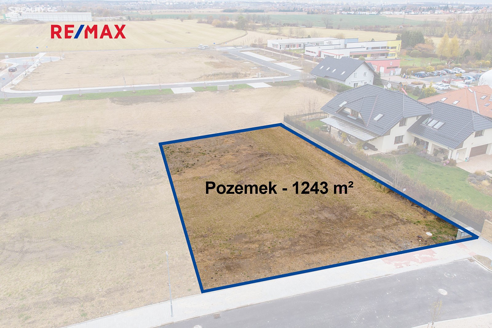 Prodej  stavebního pozemku 1 243 m², Vestec, okres Praha-západ