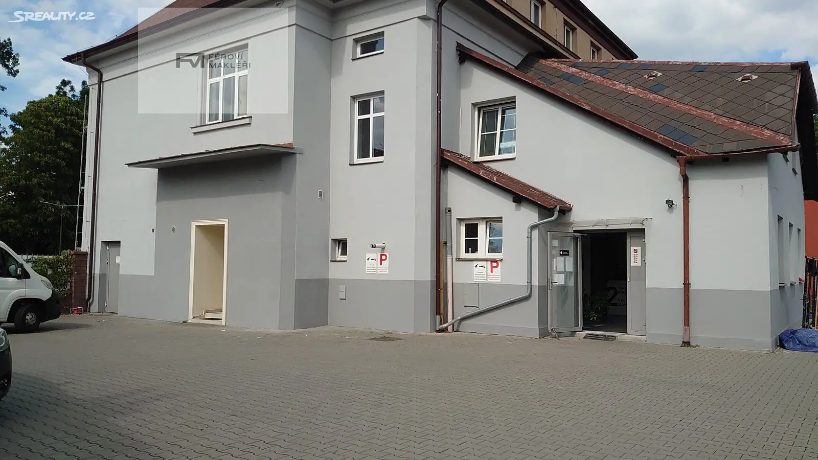 Pronájem bytu 1+kk 25 m², Kolejní, Ostrava - Moravská Ostrava