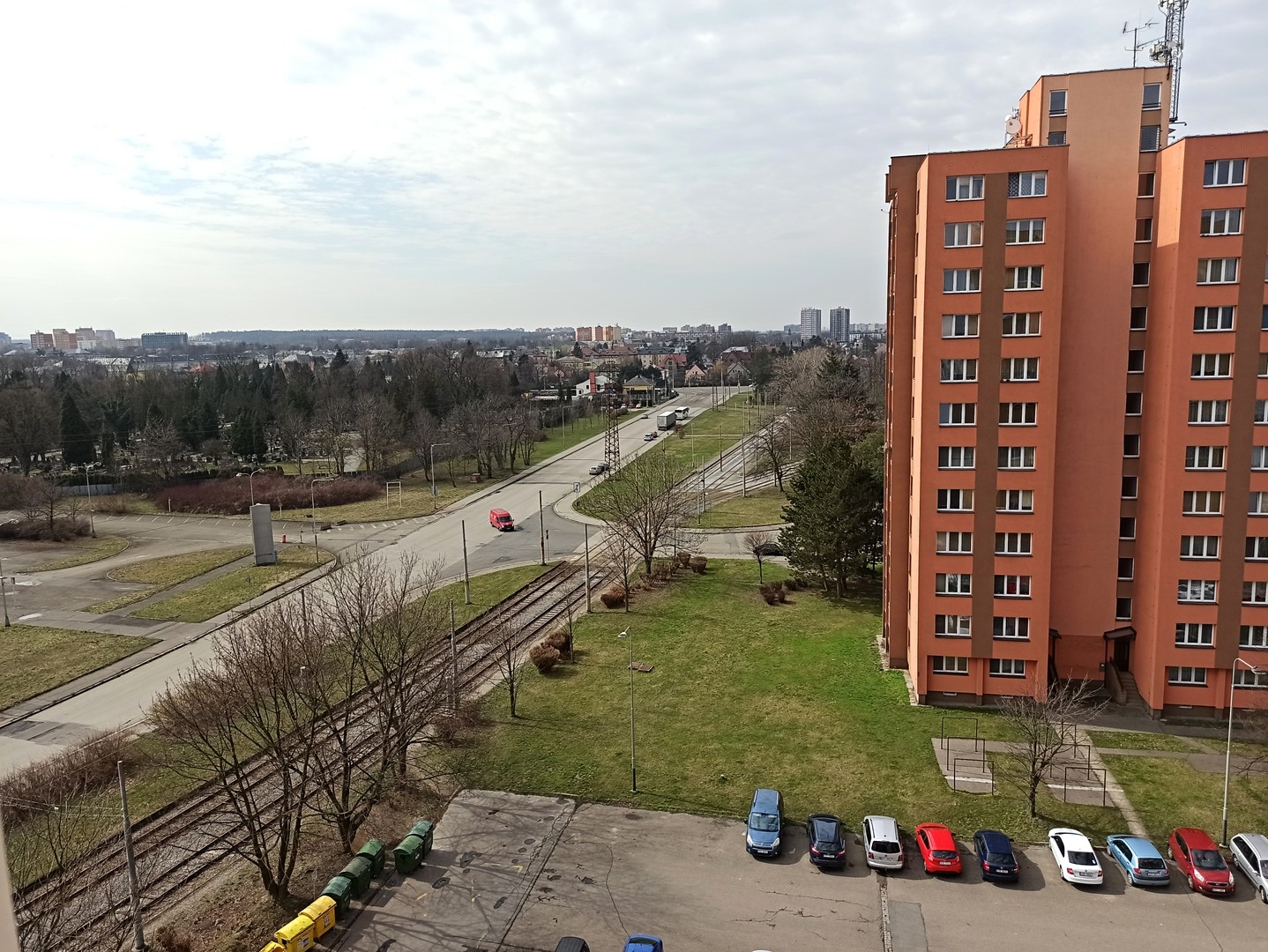Pronájem bytu 1+kk 28 m², Na Obvodu, Ostrava - Vítkovice