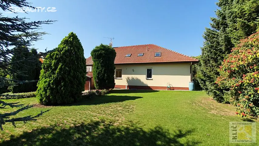 Pronájem  rodinného domu 250 m², pozemek 1 037 m², Seifertova, Kroměříž