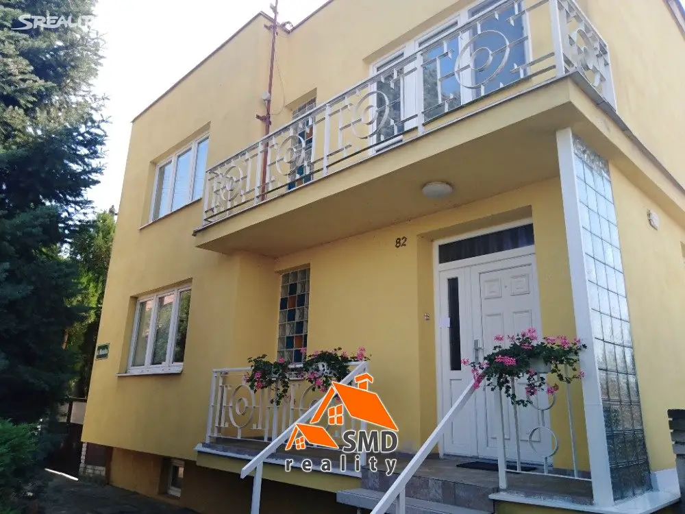 Prodej  rodinného domu 300 m², pozemek 1 024 m², Městečko, Nosislav